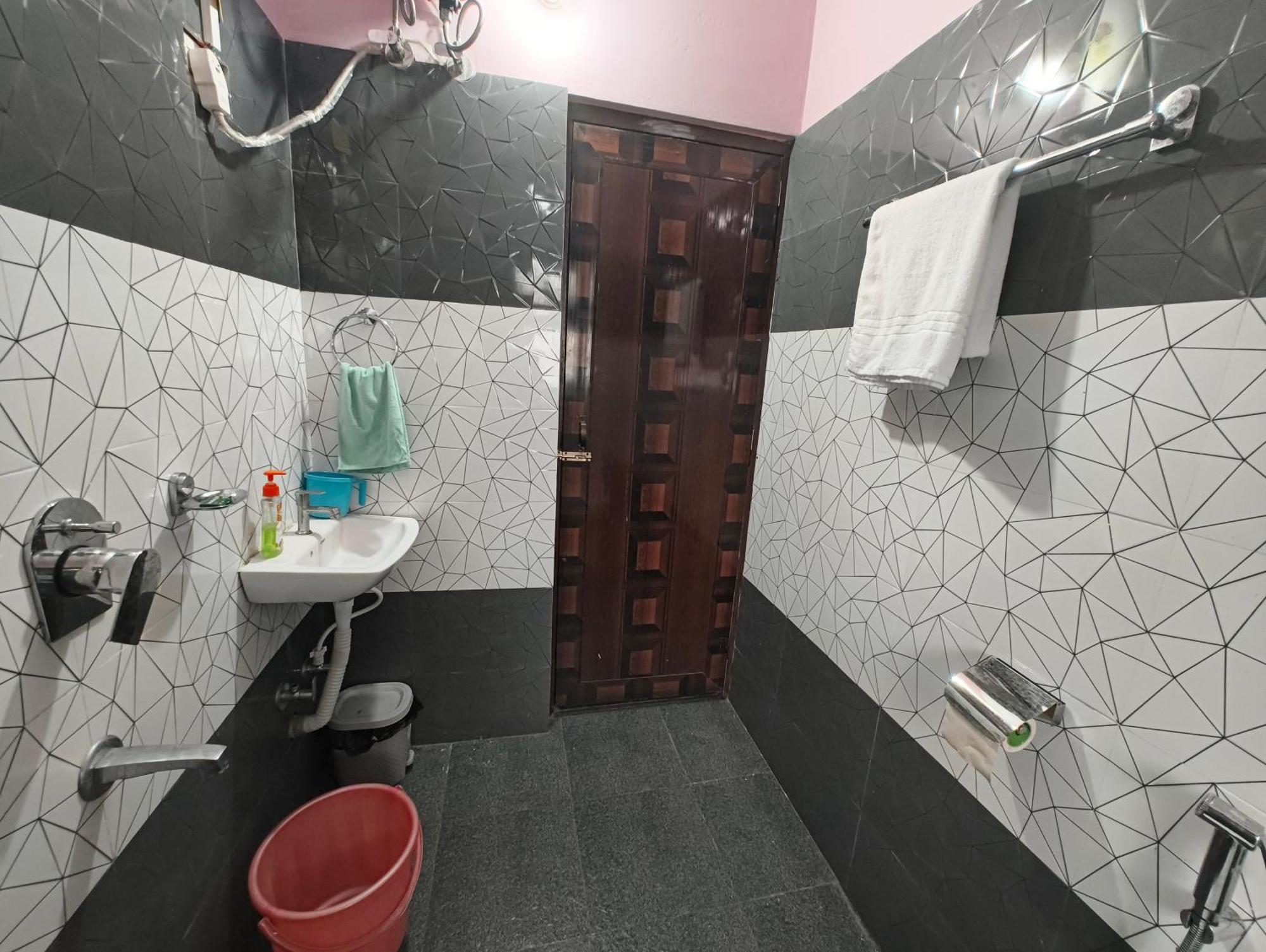 Anjali Homestay Bnb Силигури Экстерьер фото